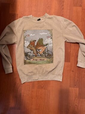 Beige Frog and Toad Graphic Crewneck Sweatshirt